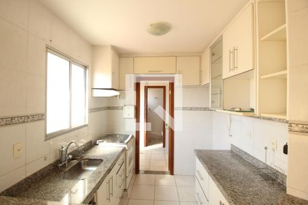 Apartamento à venda com 105m², 3 quartos e 2 vagasCozinha