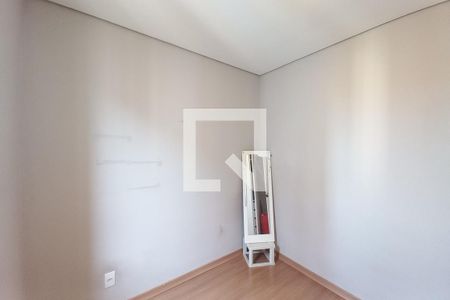 Apartamento à venda com 40m², 3 quartos e 1 vagaQuarto 2