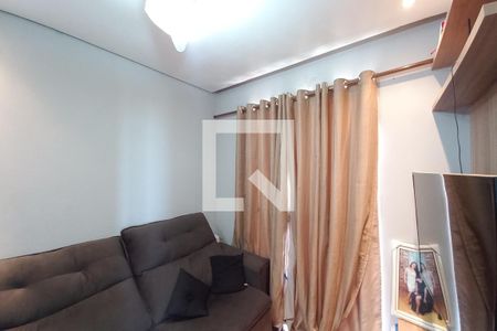 Sala de apartamento à venda com 3 quartos, 40m² em Vila Marieta, Campinas