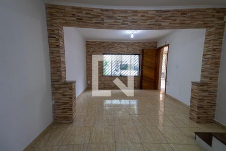 Sala de casa à venda com 2 quartos, 200m² em Vila Antonieta, São Paulo