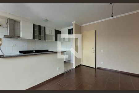 Sala de apartamento para alugar com 2 quartos, 54m² em Jardim Santo André, Santo André