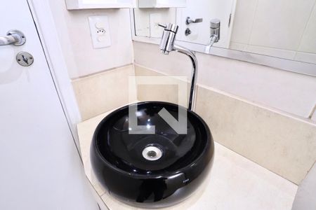 Apartamento para alugar com 50m², 2 quartos e 2 vagasBanheiro