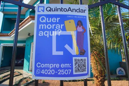 Casa à venda com 262m², 3 quartos e 3 vagasPlaca