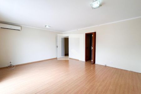 Suíte 1 de casa para alugar com 4 quartos, 317m² em Parque dos Passaros, São Bernardo do Campo