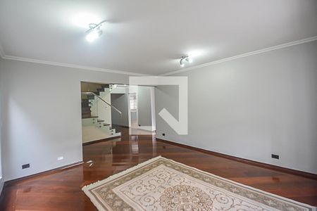 Sala 1 de casa para alugar com 4 quartos, 317m² em Parque dos Passaros, São Bernardo do Campo