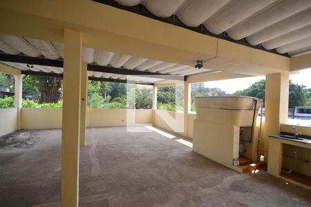 Casa para alugar com 220m², 3 quartos e 2 vagas Casa para alugar com 220m², 3 quartos e 2 vagasTerraço