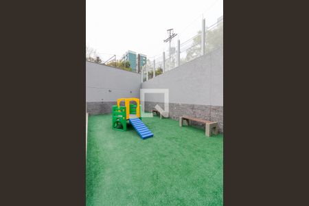 Apartamento à venda com 77m², 2 quartos e 2 vagasÁrea comum - Playground