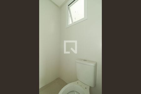 Banheiro da Suíte de apartamento à venda com 2 quartos, 70m² em Cristo Redentor, Porto Alegre