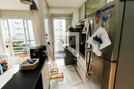 Apartamento à venda com 58m², 2 quartos e 1 vagaCozinha - Armários