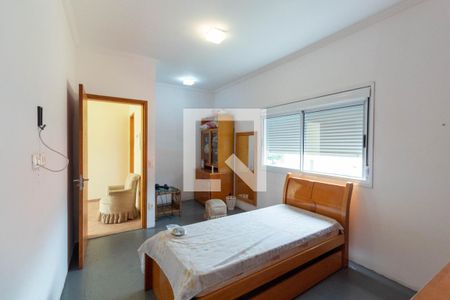 Casa à venda com 263m², 3 quartos e 2 vagasQuarto Suíte 2