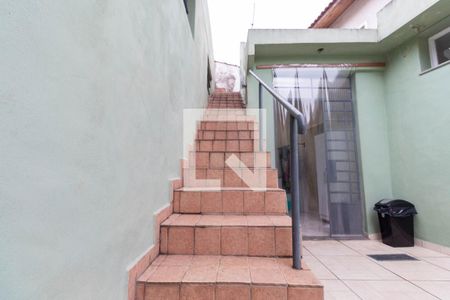 Casa à venda com 263m², 3 quartos e 2 vagasEscada