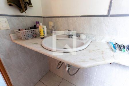 Casa à venda com 263m², 3 quartos e 2 vagasBanheiro da Suíte 3