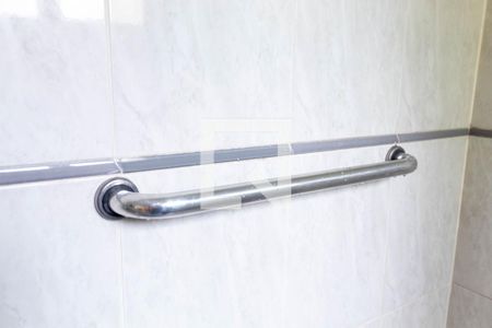 Casa à venda com 263m², 3 quartos e 2 vagasDetalhe do Banheiro da Suite