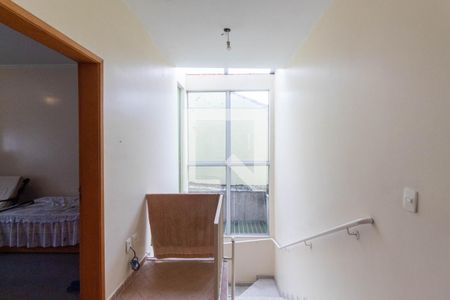 Casa à venda com 263m², 3 quartos e 2 vagasCorredor