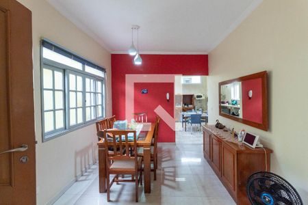 Casa à venda com 263m², 3 quartos e 2 vagasCopa