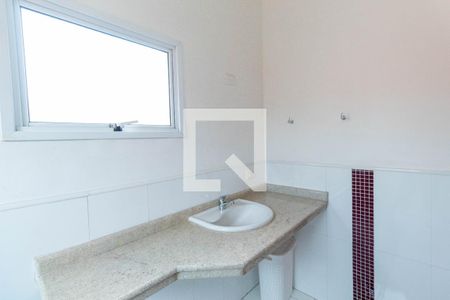 Casa à venda com 263m², 3 quartos e 2 vagasBanheiro da Suíte 2