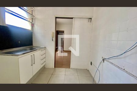 Cozinha de apartamento à venda com 2 quartos, 80m² em Coracao de Jesus, Belo Horizonte