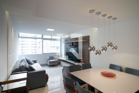 Apartamento à venda com 108m², 3 quartos e 1 vagaSala