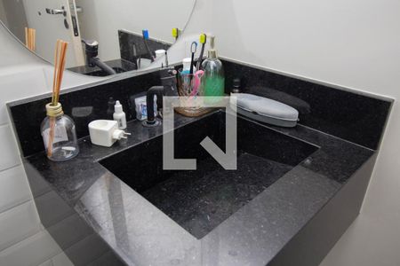 Apartamento à venda com 40m², 2 quartos e 1 vaga Apartamento à venda com 40m², 2 quartos e 1 vagaBanheiro