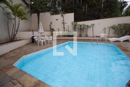 Apartamento à venda com 40m², 2 quartos e 1 vaga Apartamento à venda com 40m², 2 quartos e 1 vagaÁrea comum - Piscina