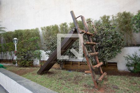 Apartamento à venda com 40m², 2 quartos e 1 vaga Apartamento à venda com 40m², 2 quartos e 1 vagaÁrea Comum - Playground