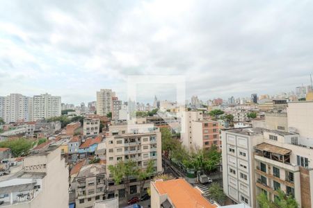 Studio para alugar com 32m², 1 quarto e sem vaga Studio para alugar com 32m², 1 quarto e sem vagaSacada