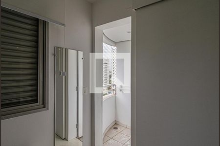 sacada na suíte_4 de apartamento à venda com 1 quarto, 46m² em Aclimação, São Paulo
