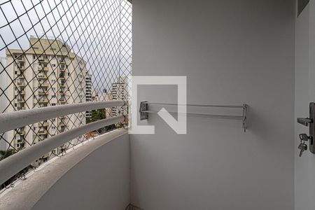 sacada na suíte_1 de apartamento à venda com 1 quarto, 46m² em Aclimação, São Paulo