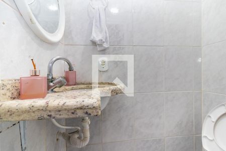 Casa à venda com 300m², 4 quartos e 1 vagaLavabo