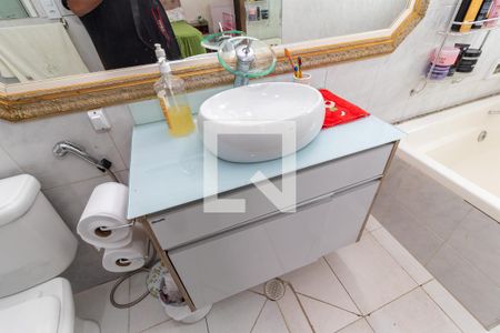 Casa à venda com 300m², 4 quartos e 1 vagaBanheiro da Suíte 1