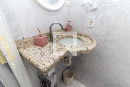 Casa à venda com 300m², 4 quartos e 1 vagaLavabo