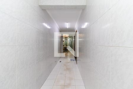 Casa à venda com 300m², 4 quartos e 1 vagaCorredor do Piso Inferior