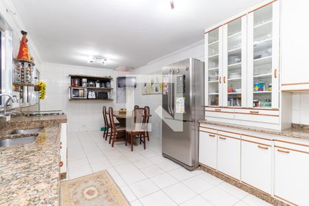 Casa à venda com 300m², 4 quartos e 1 vagaCozinha