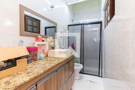 Casa à venda com 300m², 4 quartos e 1 vagaBanheiro da Suíte 2