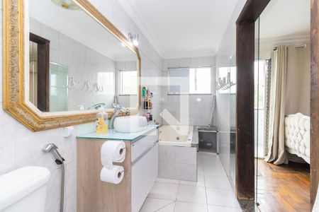 Casa à venda com 300m², 4 quartos e 1 vagaBanheiro da Suíte 1