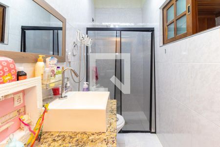 Casa à venda com 300m², 4 quartos e 1 vagaBanheiro da Suíte 2