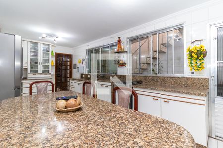 Casa à venda com 300m², 4 quartos e 1 vagaCozinha