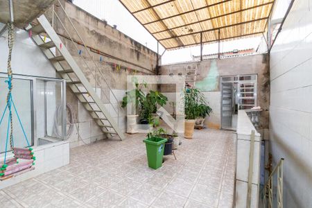 Casa à venda com 300m², 4 quartos e 1 vagaQuintal