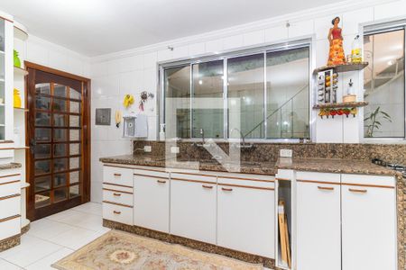 Casa à venda com 300m², 4 quartos e 1 vagaCozinha