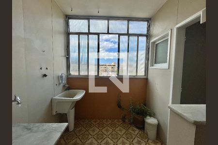 Apartamento para alugar com 95m², 2 quartos e 1 vaga Apartamento para alugar com 95m², 2 quartos e 1 vagaÁrea de serviço
