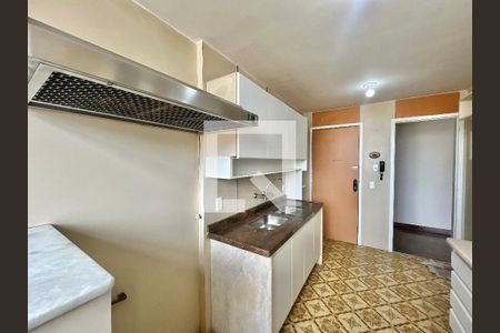 Apartamento para alugar com 95m², 2 quartos e 1 vaga Apartamento para alugar com 95m², 2 quartos e 1 vagaCozinha