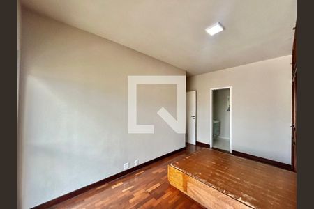 Apartamento para alugar com 95m², 2 quartos e 1 vaga Apartamento para alugar com 95m², 2 quartos e 1 vagaSuíte