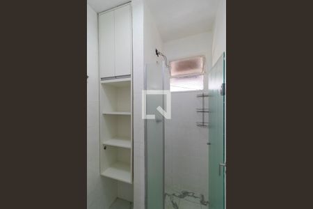 Apartamento à venda com 64m², 3 quartos e 1 vaga Apartamento à venda com 64m², 3 quartos e 1 vagaBanheiro