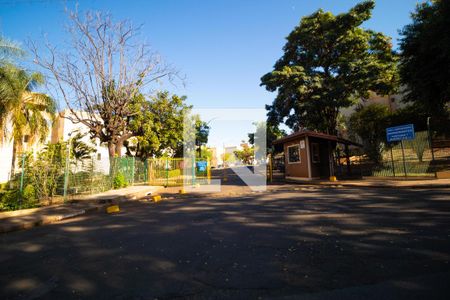 Apartamento à venda com 64m², 3 quartos e 1 vaga Apartamento à venda com 64m², 3 quartos e 1 vagaPortaria