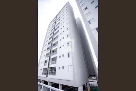 Apartamento para alugar com 68m², 2 quartos e 1 vagaFachada do bloco