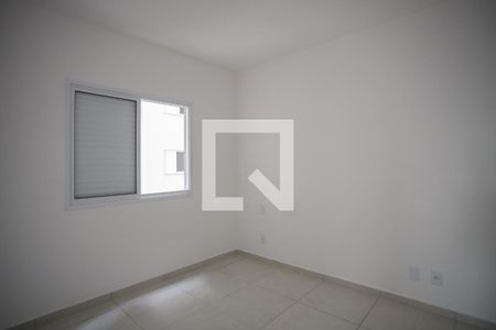 Apartamento para alugar com 68m², 2 quartos e 1 vagaQuarto
