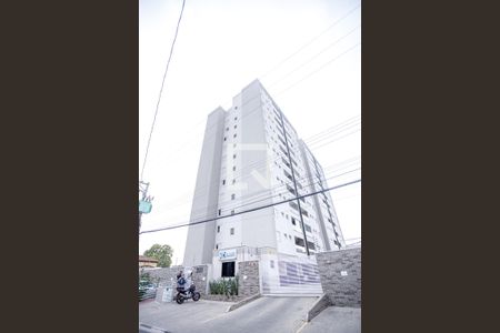 Apartamento para alugar com 68m², 2 quartos e 1 vagaFachado do condomínio