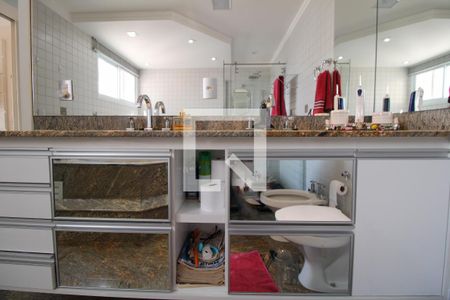 Apartamento para alugar com 552m², 5 quartos e 5 vagasBanheiro - Quarto