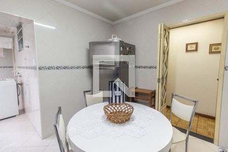 Apartamento à venda com 140m², 3 quartos e 2 vagasCozinha