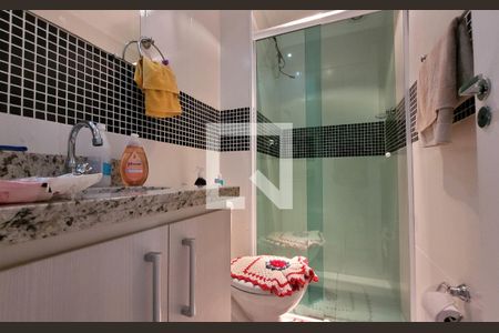 Apartamento à venda com 71m², 3 quartos e 1 vagaBanheiro